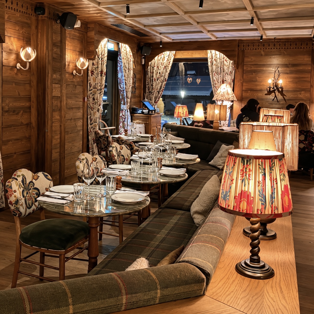 GAU LIGHTING PARIS